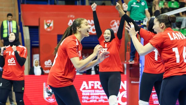 صورة من اللقاء