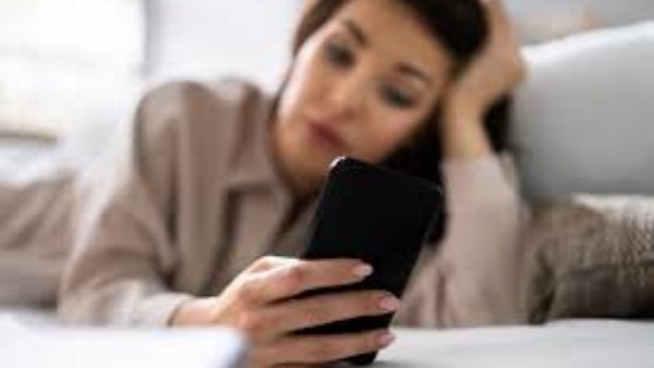 أسباب نفسية صادمة وراء الانسحاب المفاجئ 