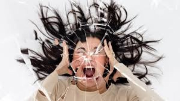 "مش طايقين بعض".. ظاهرة الغضب السريع تجتاح البيوت وتكشف أزمة نفسية صامتة 