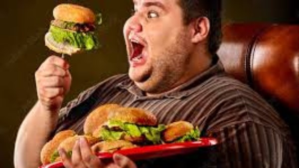 ليه نفس الأكلة بتطلع مختلفة كل مرة؟ السر في خطوة محدش بياخد باله منها  