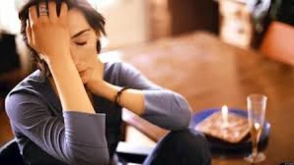 علامات في جسمك بتقولك عندك نقص فيتامين خطير.. تجاهلها كارثة 