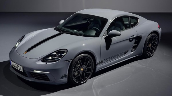 بقوة 300 حصانًا.. ماذا تقدم بورشه 718 موديل 2026؟| صور