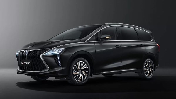 فورثنج U تور 2026