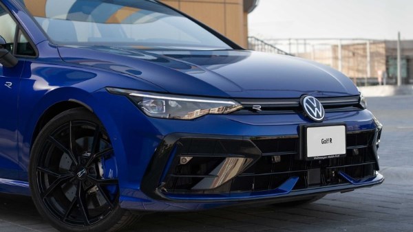 فولكس فاجن جولف 