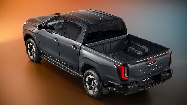  تويوتا هايلكس 2026 