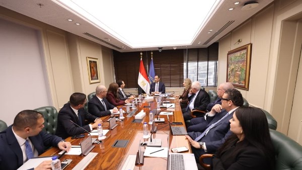 صورة من اللقاء