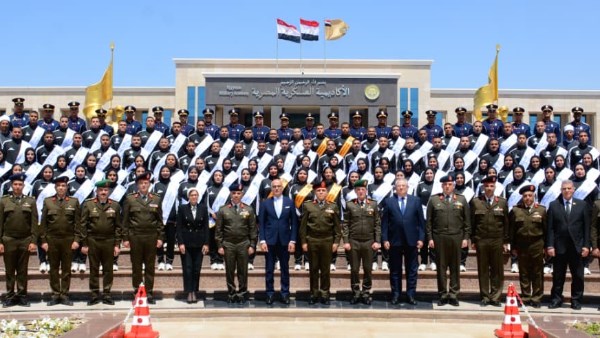 الأكاديمية العسكرية المصرية تنظم حفل انتهاء دورة تعايش لطلبة جامعة عين شمس