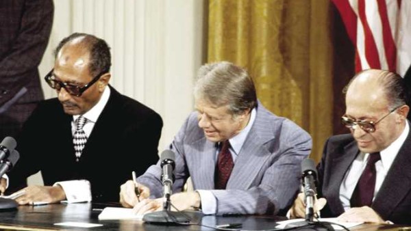 توقيع اتفاقية السلام بين مصر وإسرائيل