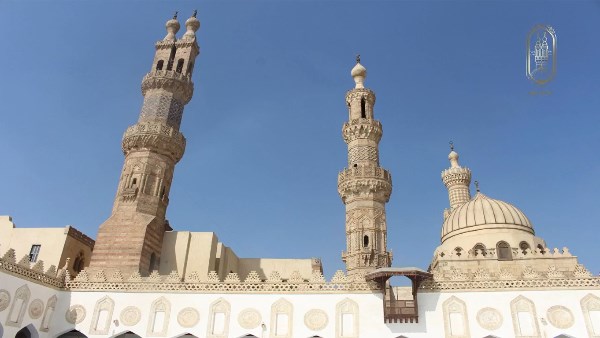 بث مباشر.. شعائر صلاة الجمعة من رحاب الجامع الأزهر