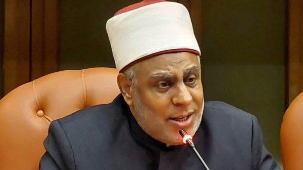 الدكتور أحمد الشرقاوي قائما بعمل رئيس قطاع المعاهد الأزهرية