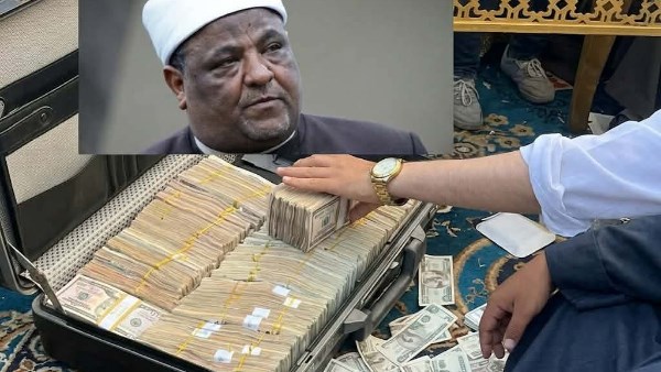 عباس شومان يعلق على إلقاء رزم أموال في فرح بالغربية ويقترح عقابا رادعا