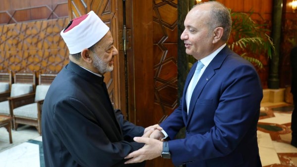 شيخ الأزهر يستقبل السفير الأردني بالقاهرة