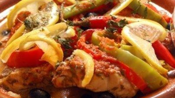 طريقة عمل طاجن السمك بالبطاطس