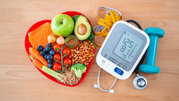 كيف يؤثر ارتفاع ضغط الدم على الجسم دون أن تشعر؟