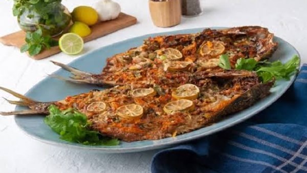 طريقة عمل قوارب السمك السنجاري في الفرن