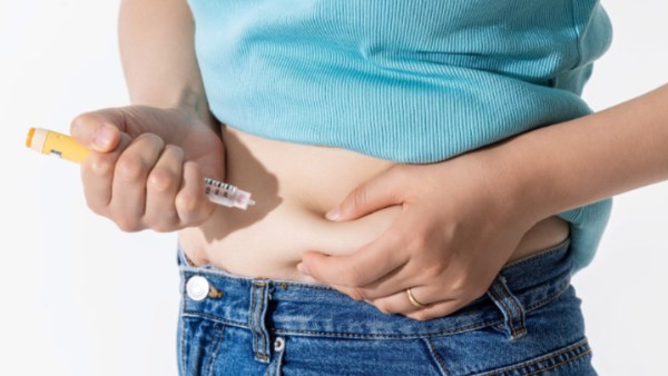 عمليات التخسيس أم الحقن الأفضل في إنقاص الوزن