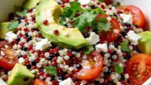 طريقة عمل سلطة الديتوكس