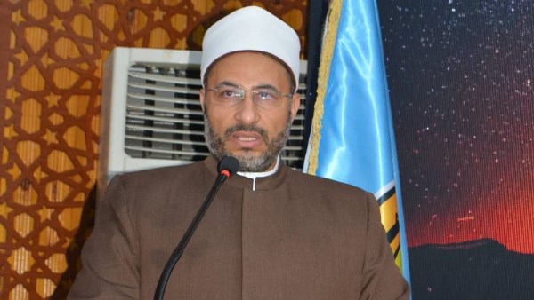 الدكتور محمود الهواري