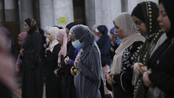 صلاة النساء