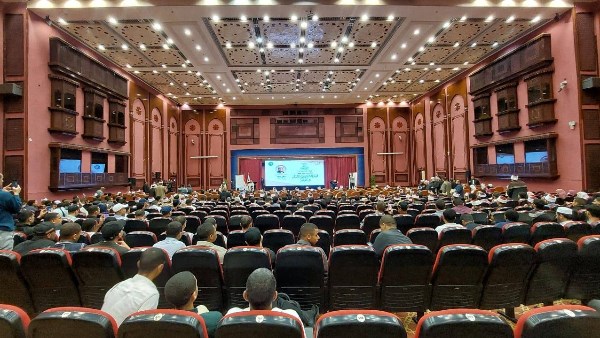 مؤتمر بالأزهر يوصي بدمج التقنيات الحديثة والذكاء الاصطناعي في التعليم والدعوة