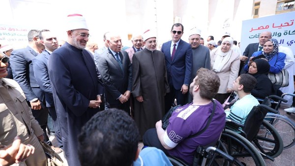 الشيخ أيمن عبدالغني يشارك في مبادرة «دكان الفرحة» لصندوق تحيا مصر