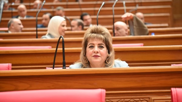 النائبة هناء أنيس رزق الله