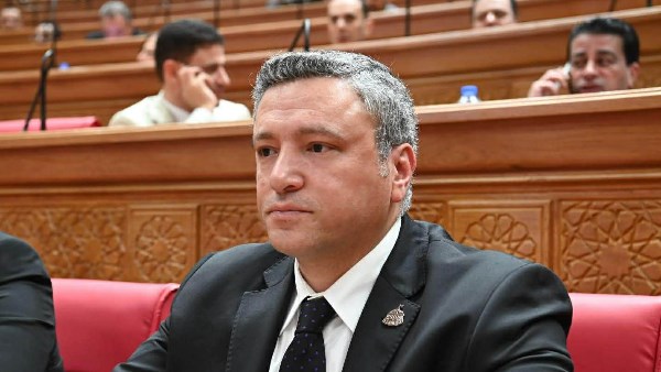 أشاد يوسف رشدان