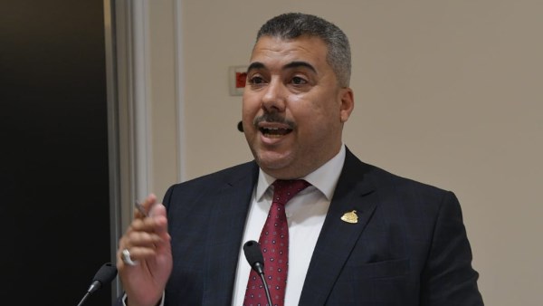  النائب عبد اللطيف أبو الشيخ