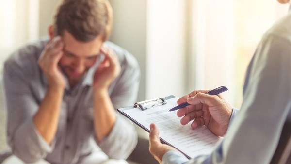 العلاج النفسي