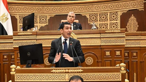 وزير الشباب والرياضة جوهر نبيل