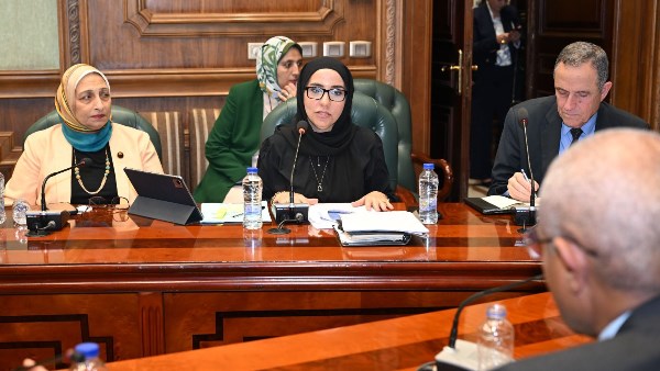 تعليم الشيوخ توصي بتنسيق خاص لطلاب STEM وتحسين الإقامة والمنح الدراسية