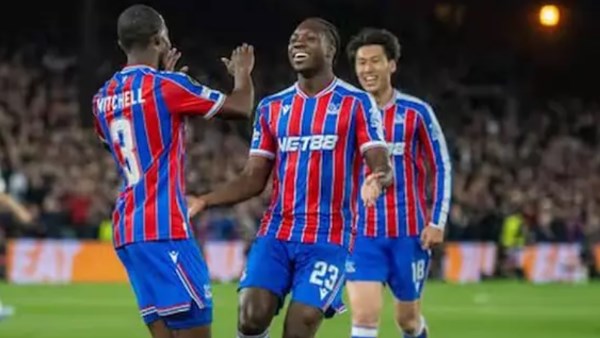 كريستال بالاس 