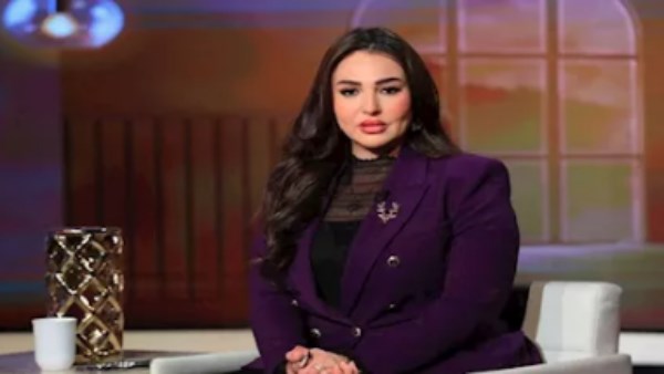 الإعلامية نهال طايل