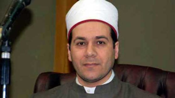 الدكتور مظهر شاهين، إمام وخطيب مسجد عمر مكرم