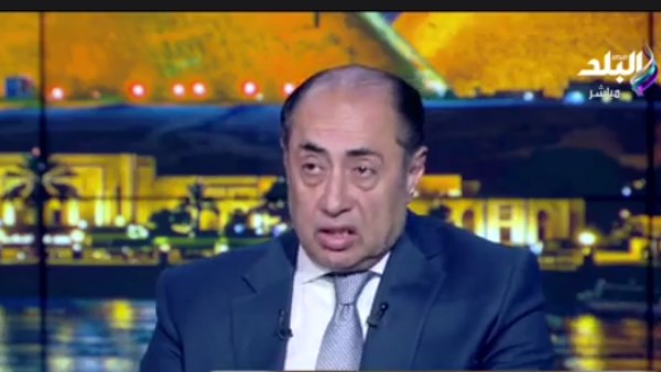 السفير حسام زكي 