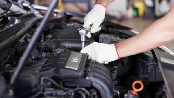 خطوات بسيطة للحفاظ على محرك السيارة