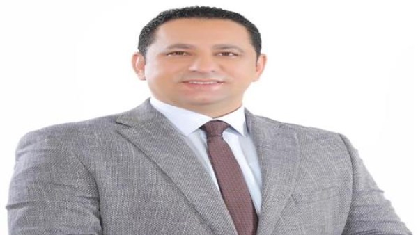 الدكتور حسام خليل