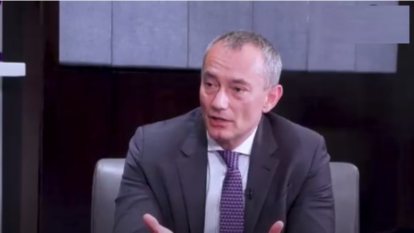 نيكولاي ملادينوف