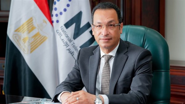 رأفت هندي وزير الاتصالات وتكنولوجيا المعلومات 