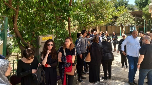 جنازة والد زوجة سيد رجب 