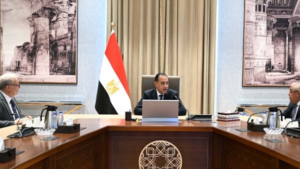 الدكتور مصطفى مدبولي ، رئيس مجلس الوزراء