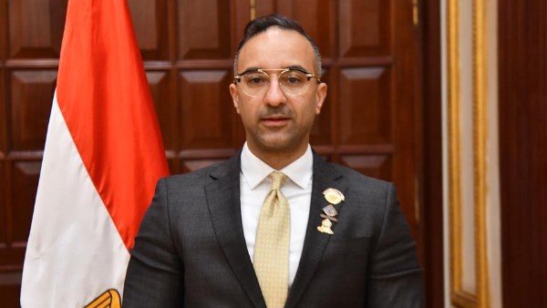 النائب أحمد الحمصاني ، عضو مجلس الشيوخ