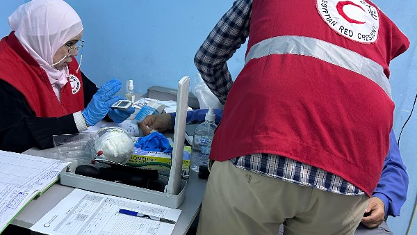 الهلال الأحمر