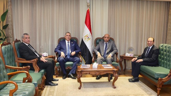 نقيب المحامين 