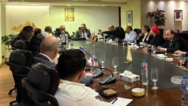 الدكتور أحمد يوسف والدكتور نادر الببلاوي 