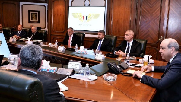 استعدادات مكثفة بالمطارات المصرية تجهيزا لموسم الحج