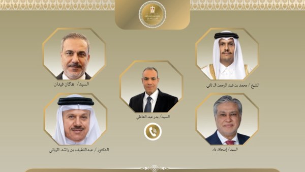  الدكتور بدر عبد العاطي