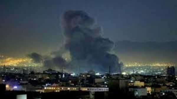 موجة واسعة من الضربات في قلب طهران