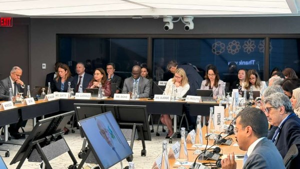 وزير الخارجية 