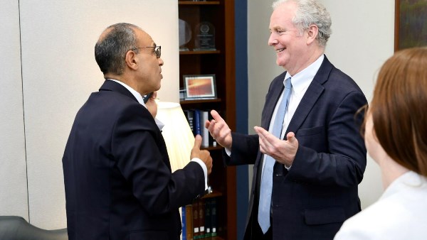 وزير الخارجية 